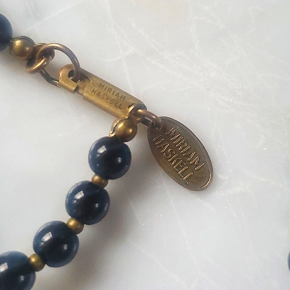 Signed Miriam Haskell Elephant Necklace - Picture 3 of 4